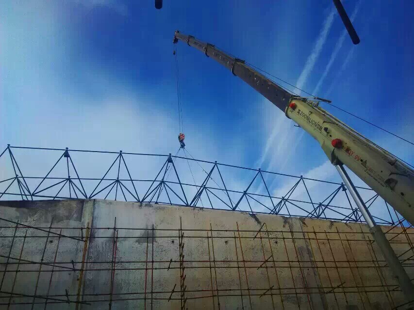 天门食堂网架结构工程